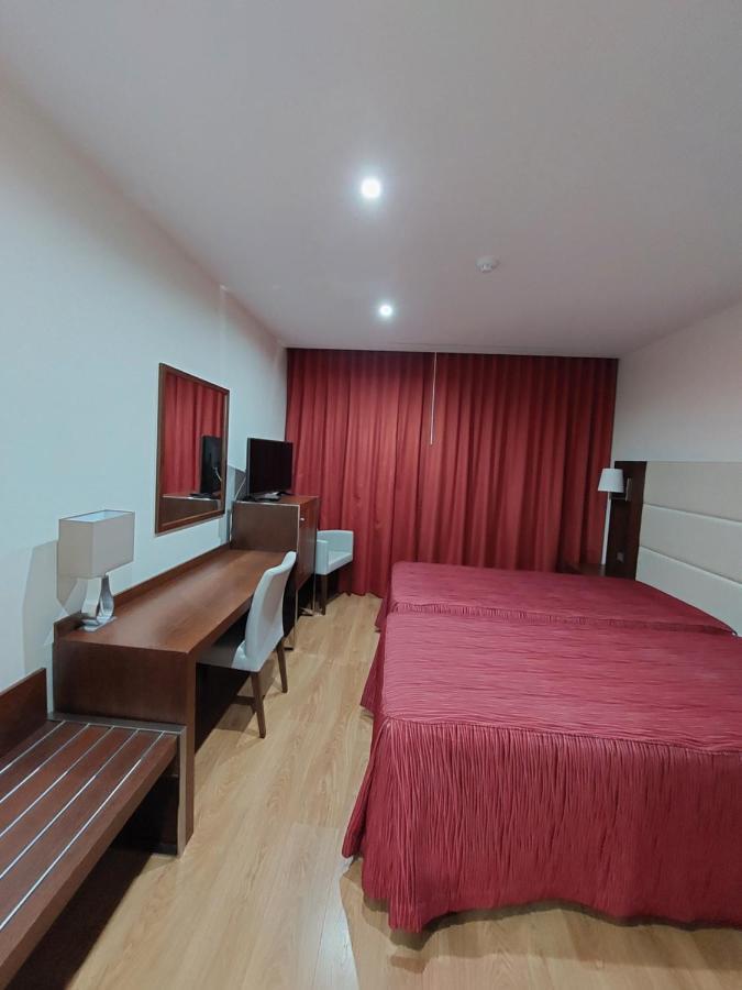 Hotel Aguiar Da Pena 빌라 푸카 데 아기아르 외부 사진