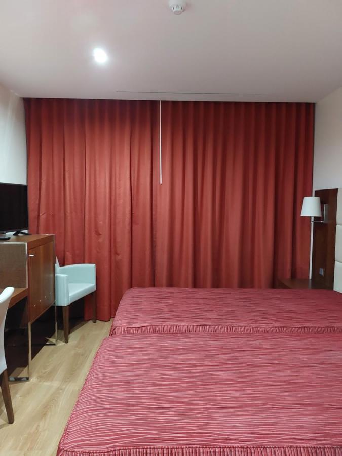 Hotel Aguiar Da Pena 빌라 푸카 데 아기아르 외부 사진