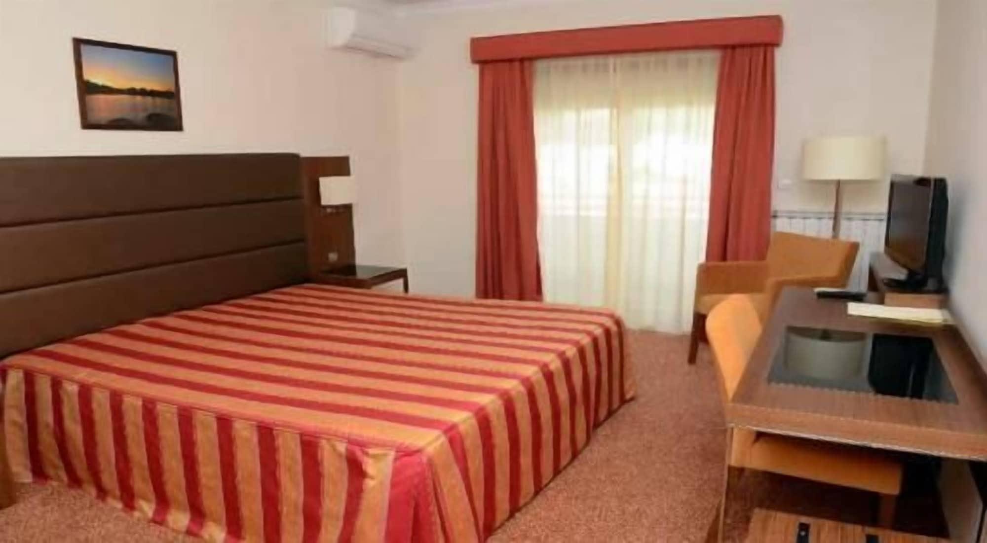 Hotel Aguiar Da Pena 빌라 푸카 데 아기아르 외부 사진