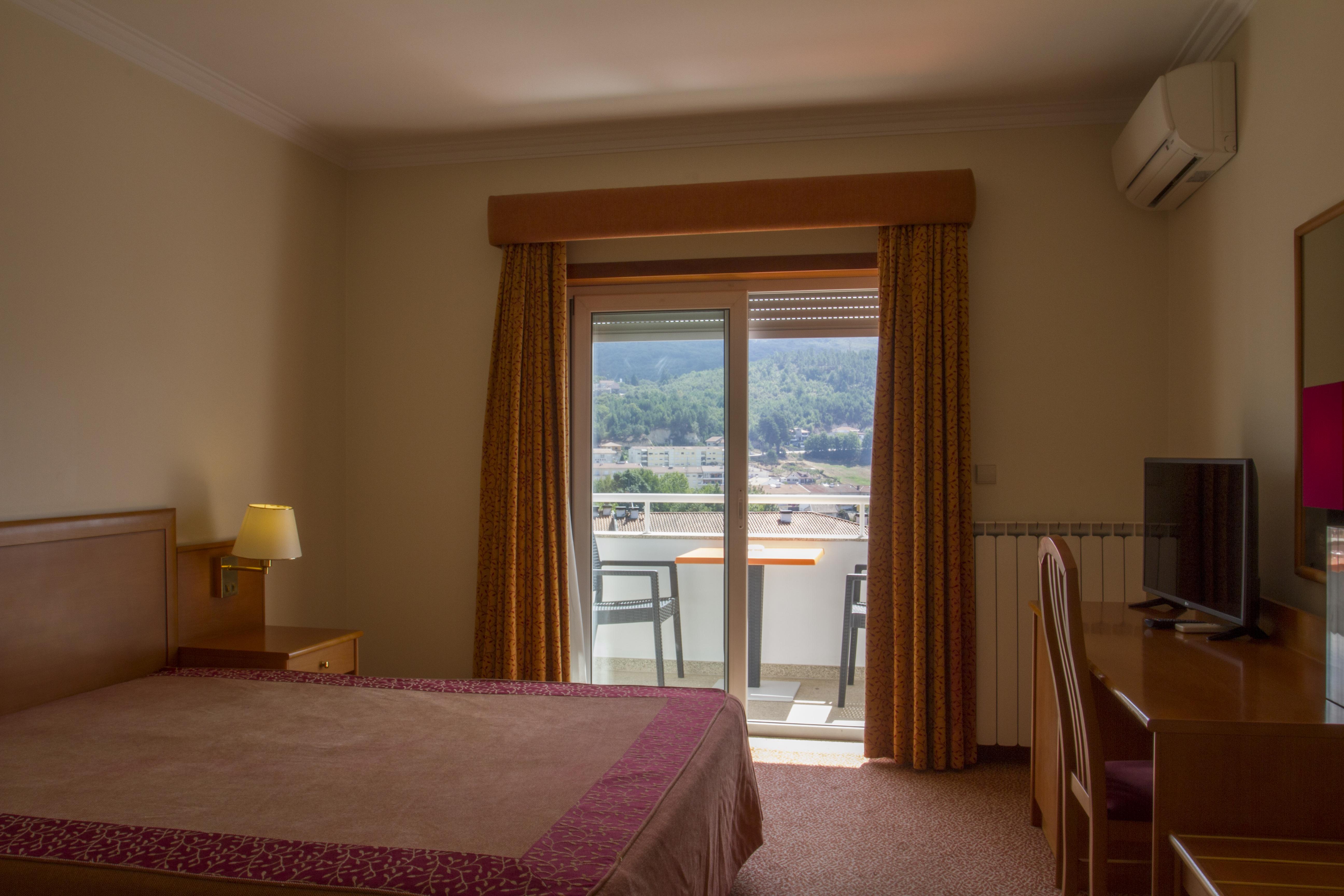 Hotel Aguiar Da Pena 빌라 푸카 데 아기아르 외부 사진